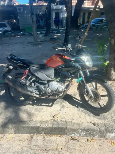 Yamaha Fazer 150 Flex 2014/2014 - Documentação em dia - Pneus e relação novos