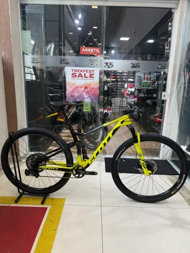 Bicicleta scott spark full carbon 