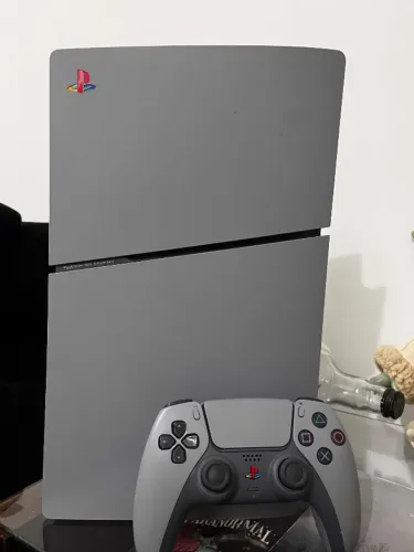 Playstation 5 (ps5) Slim 30th Anniversary Edition Ssd 1tb (Sem leitor de disco)