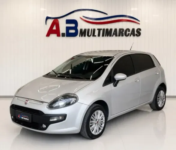 Fiat Punto Attractive 1.4 Fire Flex 8V 5P 2014