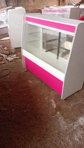 Aproveitando os lindos balcão para sua lanchonete balcão natural no valor de r$ 700