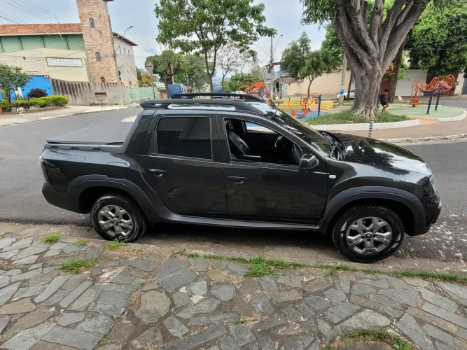 Renault Duster Oroch Intense 1.6 Flex 16V Mec. 2024