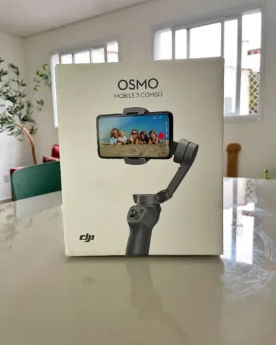 Estabilizador pra celular DJI Osmo mobile 3