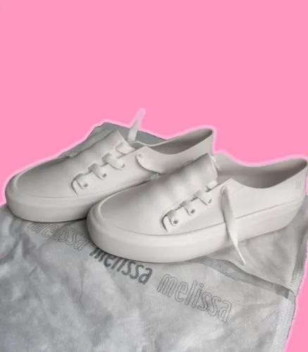 Melissa Ulitsa Sneaker na cor branca 37 (original nunca usado)