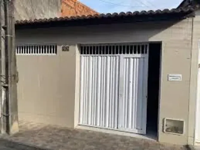 CASA NO FELIPINHO