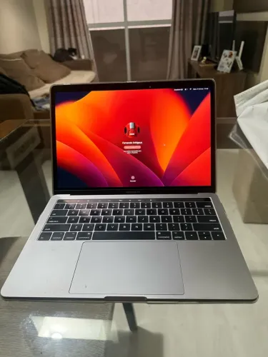 MacBook Pro 2017 13P