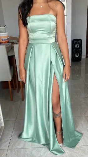 Vestido de festa cor menta