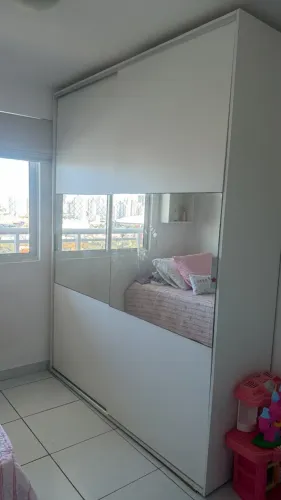 Vendo Guarda-Roupa Casal Branco