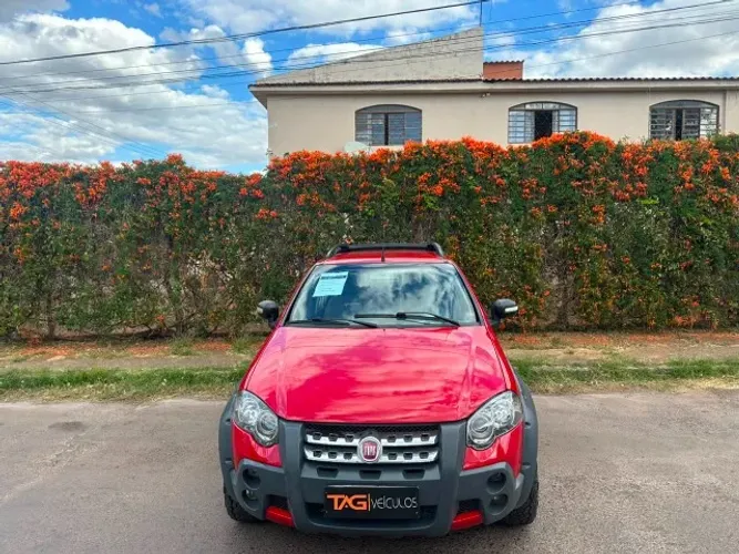 Fiat Strada Adventure1.8/ 1.8 Locker Flex CD 2010