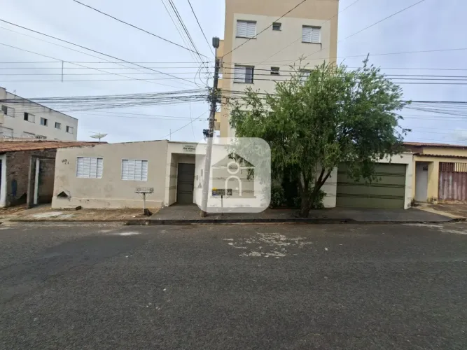 Apartamento para locação bairro Santa Mônica