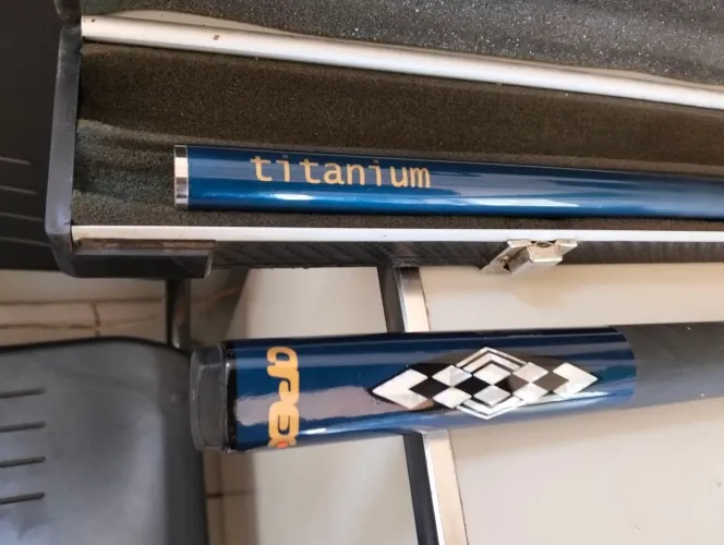 Taco de sinuca Titanium azul 