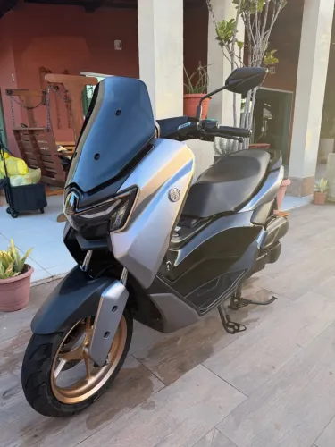 Nmax 2025 7500km