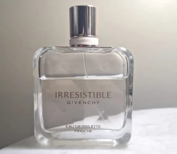 Perfume Irresistible Fraiche da Givenchy