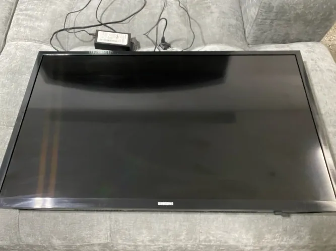 Televisão SmartTV Samsung 32 pol