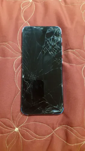 Celular para retirada de peças (quebrado)