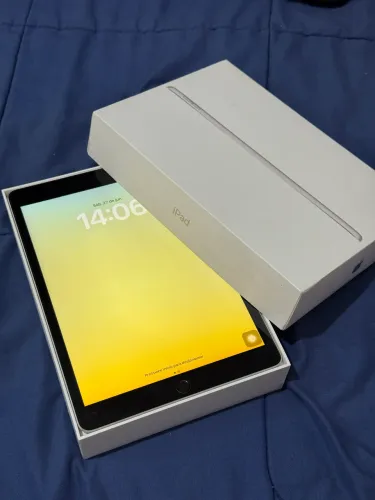 iPad 9° geração, 64GB, usado 