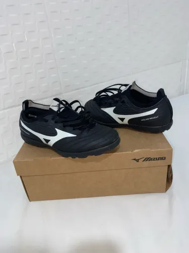 Chuteira da mizuno