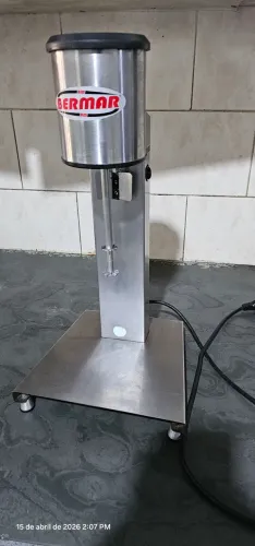 VENDO MIXER MILKSHAKES SORVETES AÇAÍ 