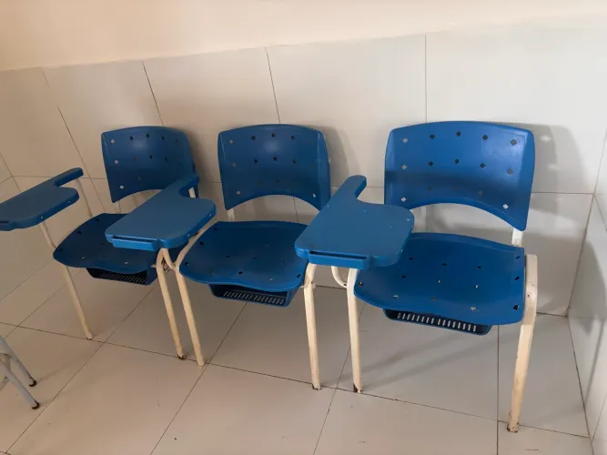 Cadeiras escolares