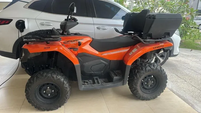 Quadriciclo CFORCE 450L