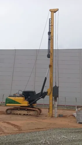 Serviço de estaqueamento estacas protendidas e Venda de equipamentos.