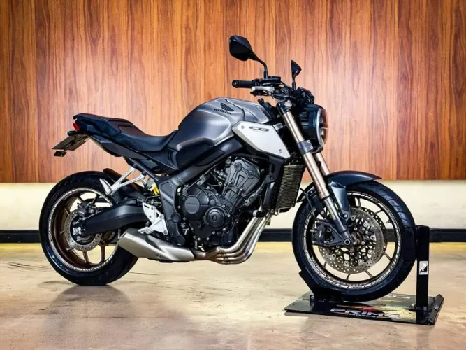 HONDA CB 640R 2020