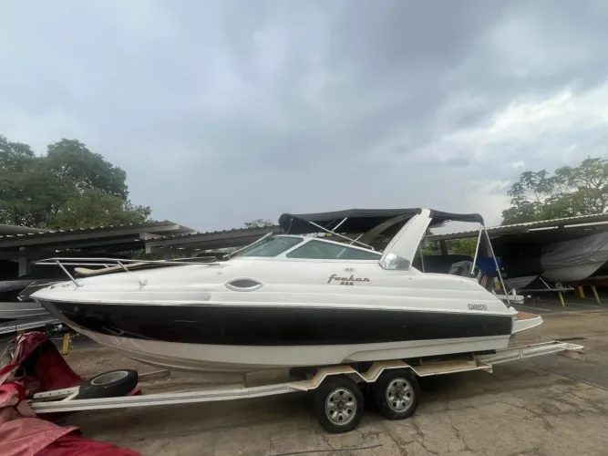 Lancha Focker 255 2008 250HP