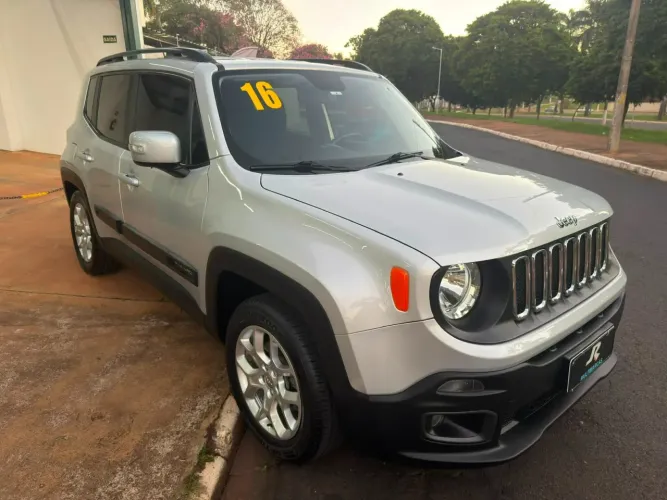 Jeep Renegade Longitude 1.8 4X2 Flex 16V Aut. 2016