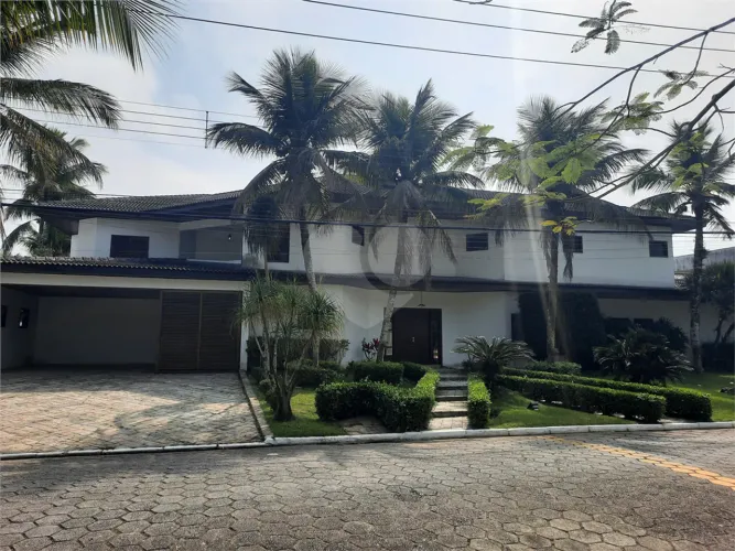 Casa com 6 quartos à venda ou para locação em Jardim acapulco - SP