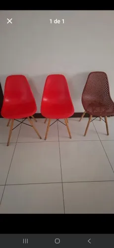 Cadeira tipo eiffel
