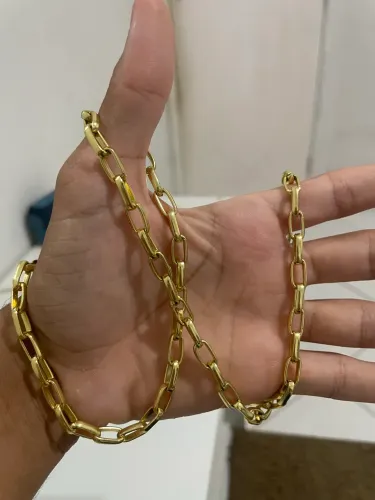 Corrente banhada a ouro