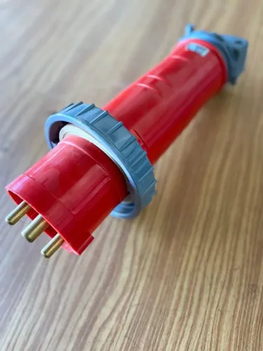 PLUG STECK 125A-6H/380-440V 3P+T