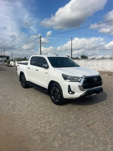 Toyota Hilux CD SRV 4X4 2.8 TDI Diesel Aut. 2019