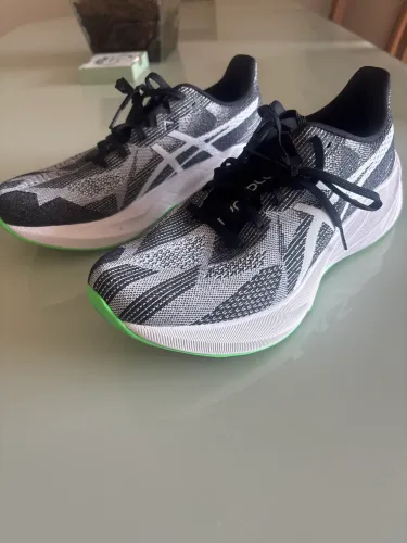 ASICS Dynablast 41
