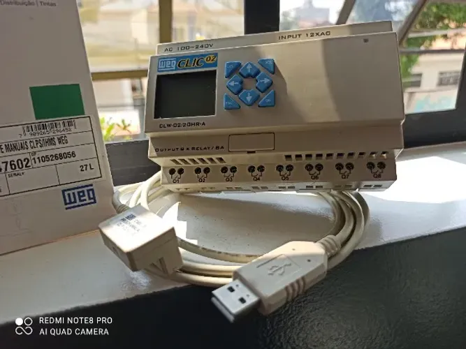 Micro Controlador Lógico Programável CLP WEG CLIC02 com Manual e Cabo