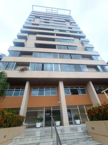 //Ap com 186 M2 próximo ao Hospital Getúlio Vargas