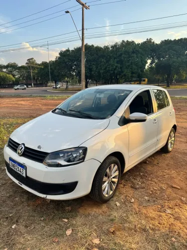 Volkswagen Fox 1.6 MI I Motion Total Flex 8V 5P 2013