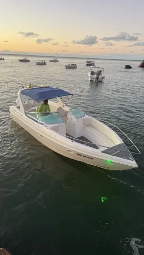 Lancha Futura 28 pés Tecnoboat