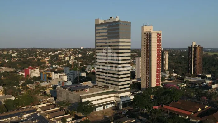 SALA Á VENDA NO CENTRO EMPRESARIAL TORRE MARECHAL EM FOZ