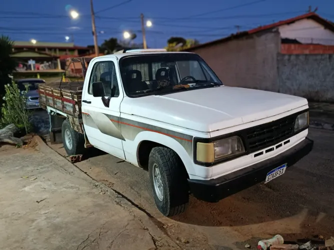 Chevrolet D-20 S / Luxe 3.9/4.0 Diesel 1994