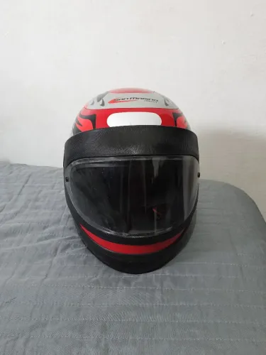 Capacete San Marino