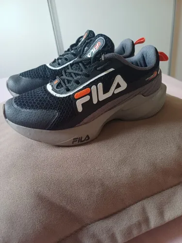 Tenis Fila Super Novo , número 30