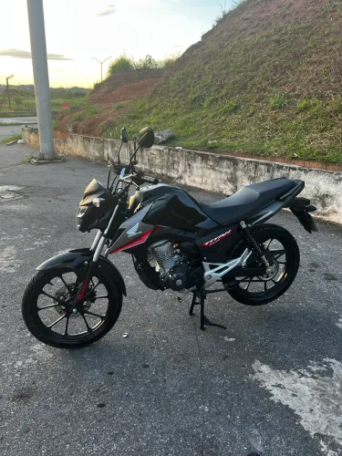 Vendo Titan 160 2025 