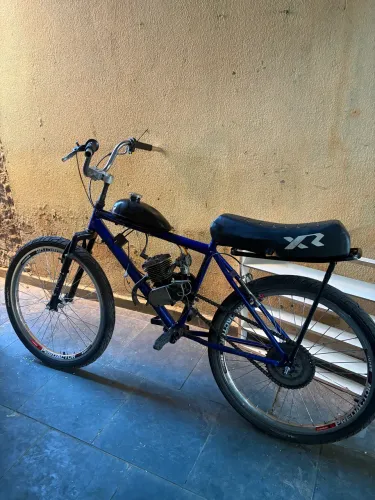 Vendo motorizada 