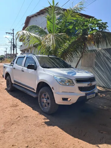 Chevrolet S10 Pick-up LS 2.8 TDI 4X4 CD Dies. Mec. 2013