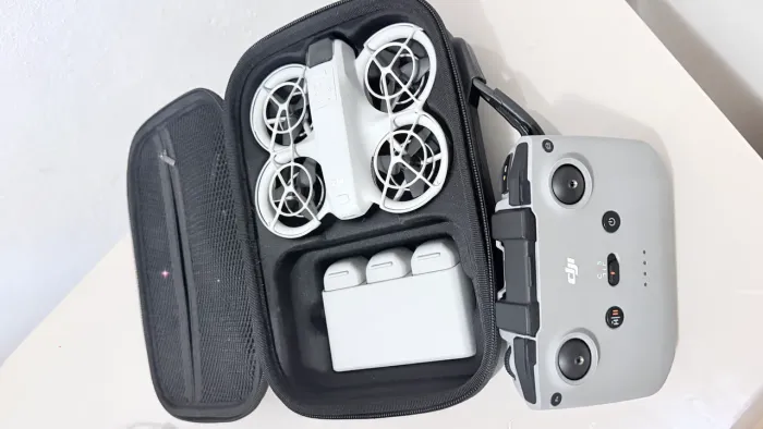 Dji Neo