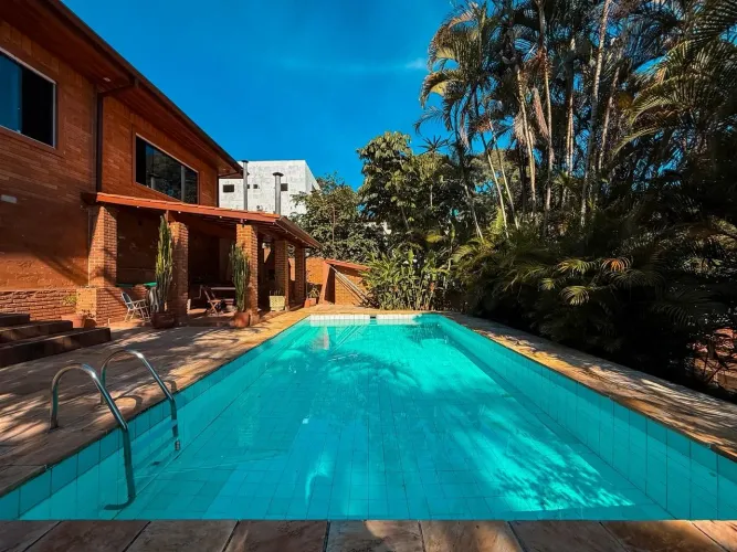 Casa à venda no condomínio Parque frondoso