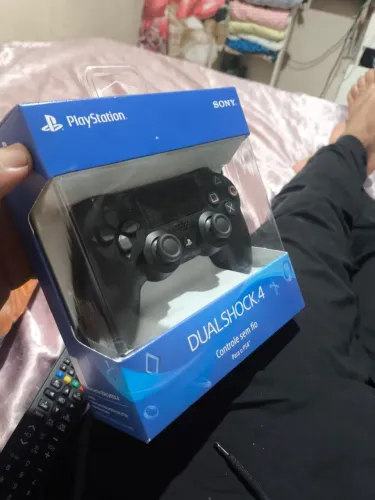 Manete ps 4 barato pra sai rápido