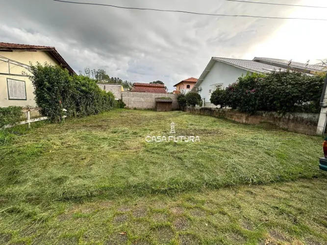 Terreno à venda, 300 m² por R$ 95.000 - em Conservatória - RJ