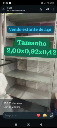Estante de aço